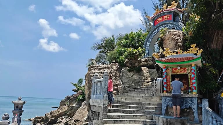 Ngắm khung cảnh biến từ Dinh Cậu Phú Quốc